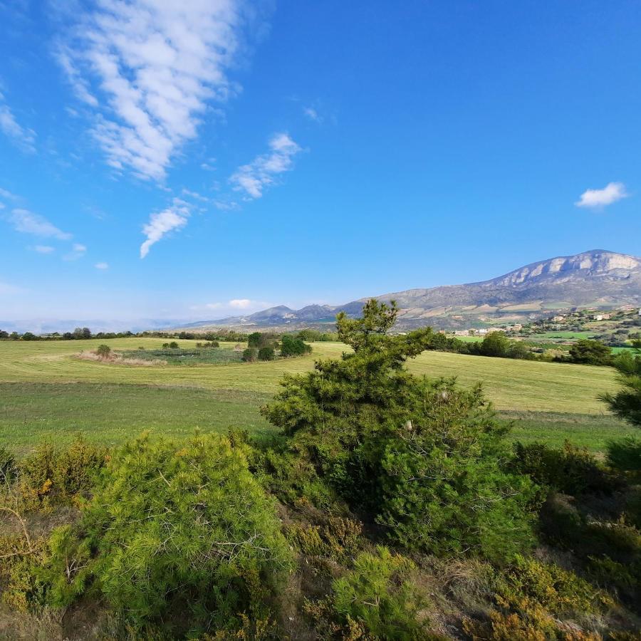 Corral De L'Esquirol Villa Basturs Екстериор снимка